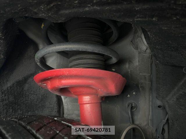 Toyota RAV4 2022-12 8849675-19