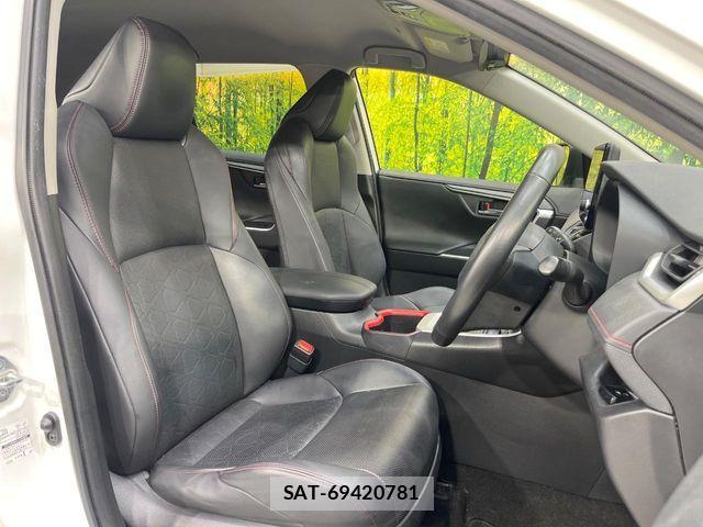 Toyota RAV4 2022-12 8849675-7