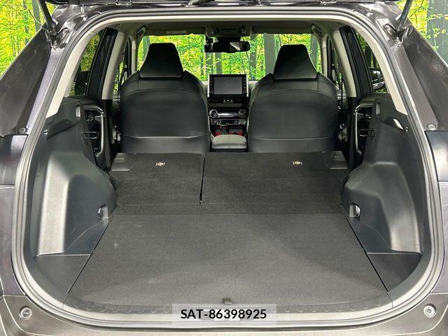 Toyota RAV4 2022-04 8850492-12