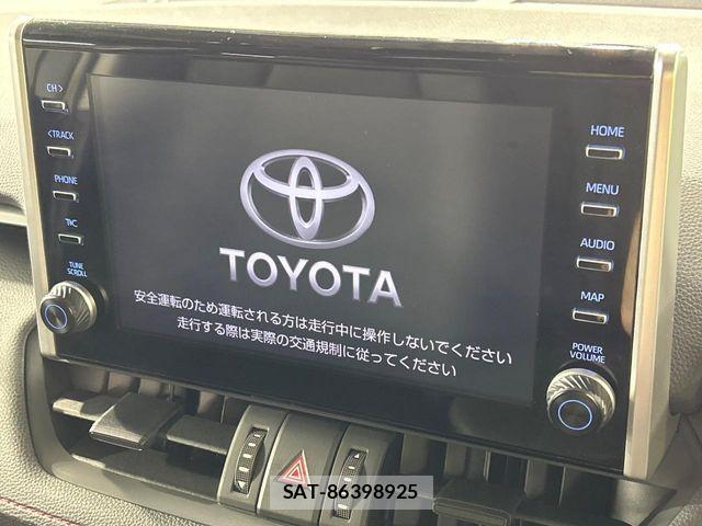 Toyota RAV4 2022-04 8850492-2