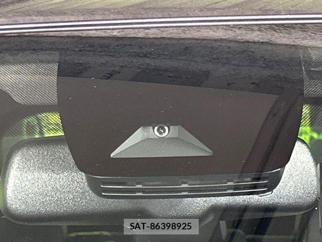 Toyota RAV4 2022-04 8850492-4