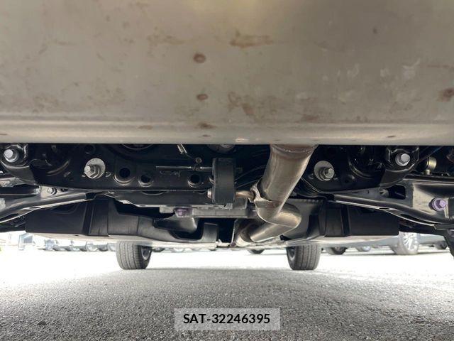 Toyota RAV4 2025-10 8850487-18