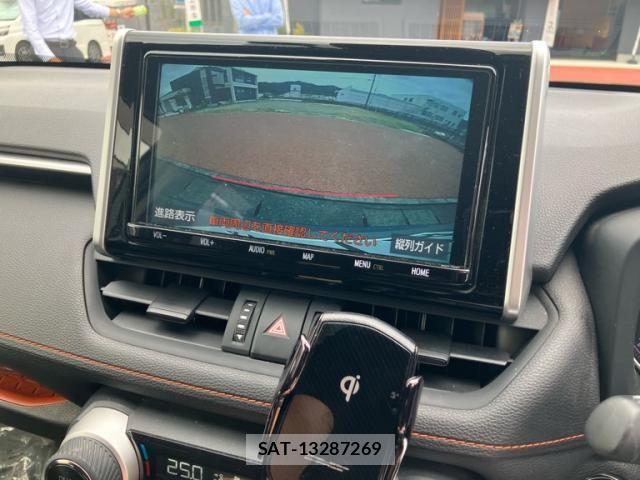 Toyota RAV4 2019-04 8850501-17
