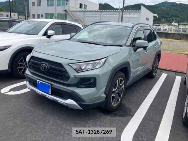 Toyota RAV4 2019-04 8850501-1
