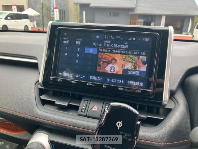 Toyota RAV4 2019-04 8850501-19