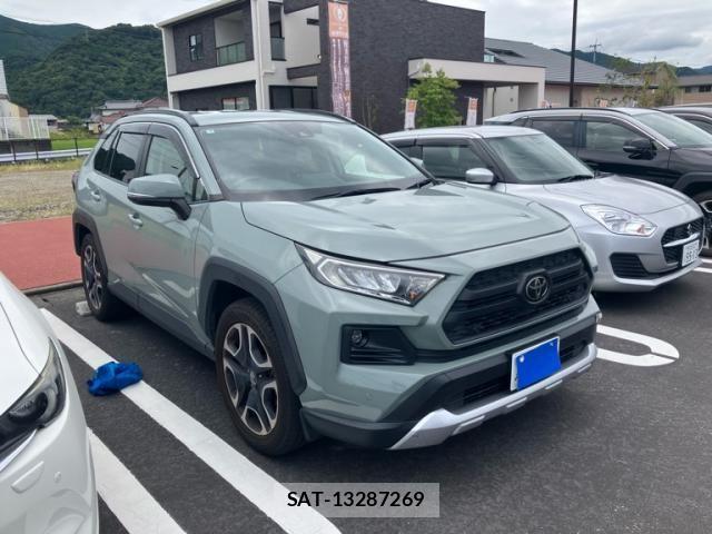 Toyota RAV4 2019-04 8850501-2