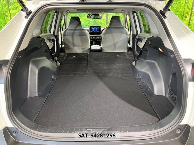 Toyota RAV4 2019-06 8850496-9