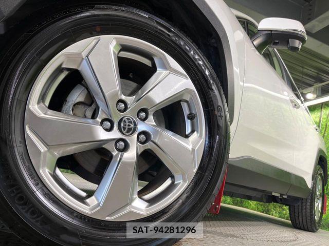Toyota RAV4 2019-06 8850496-12