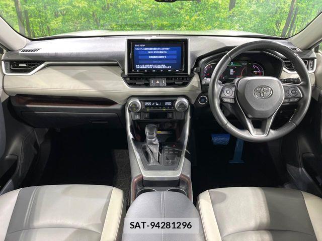 Toyota RAV4 2019-06 8850496-1
