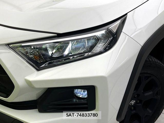 Toyota RAV4 2022-08 8849554-11