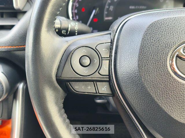 Toyota RAV4 2021-12 8871929-17