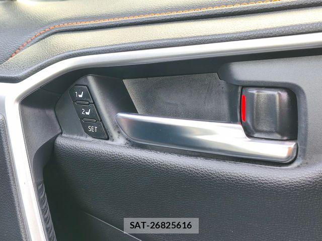 Toyota RAV4 2021-12 8871929-23