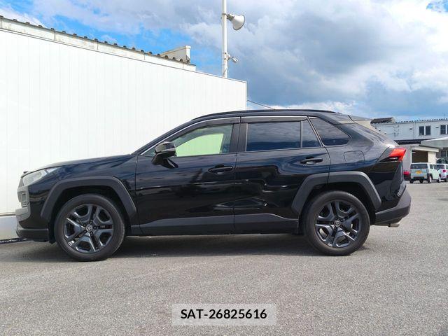 Toyota RAV4 2021-12 8871929-27