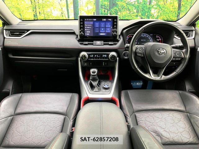 Toyota RAV4 2021-11 8871933-1