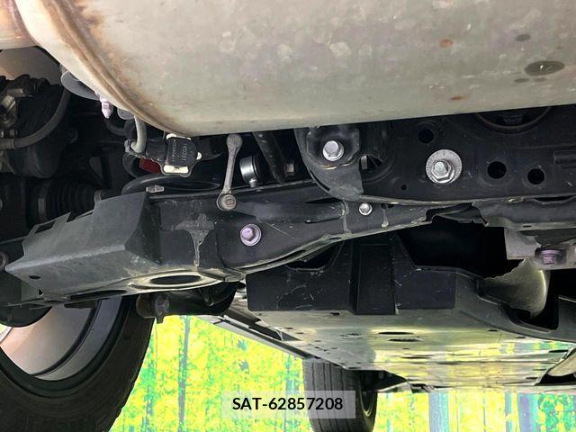 Toyota RAV4 2021-11 8871933-19