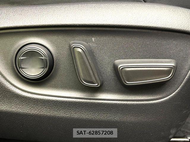 Toyota RAV4 2021-11 8871933-5