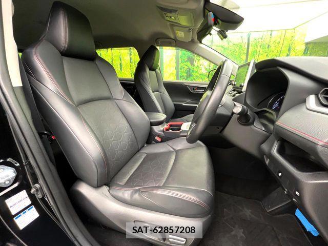 Toyota RAV4 2021-11 8871933-7