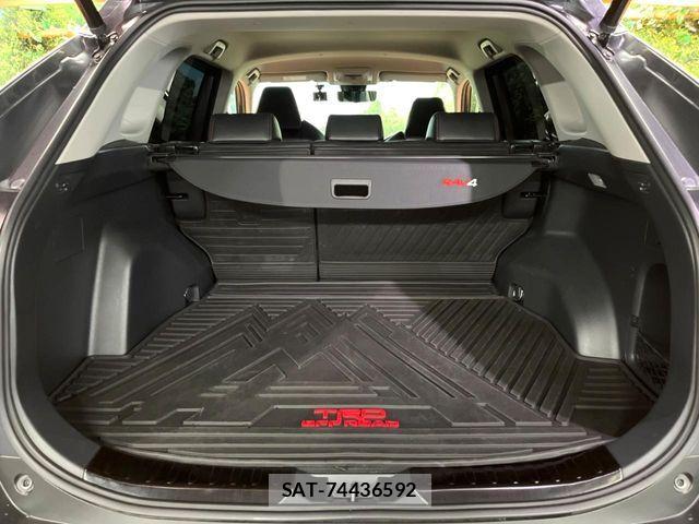 Toyota RAV4 2021-01 8871930-10