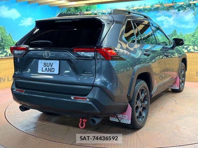 Toyota RAV4 2021-01 8871930-16
