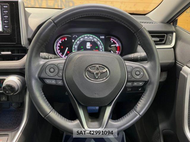 Toyota RAV4 2020-10 8871931-10