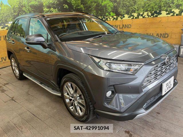 Toyota RAV4 2020-10 8871931-15