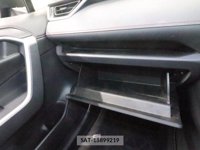 Toyota RAV4 2021-08 8881819-27