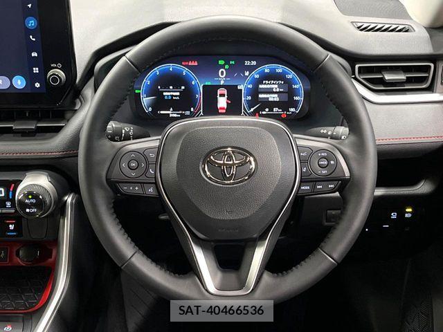 Toyota RAV4 2025-09 8881800-10