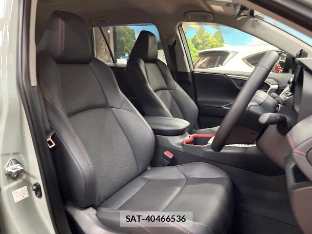 Toyota RAV4 2025-09 8881800-7