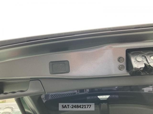 Toyota RAV4 2023-01 8881815-10