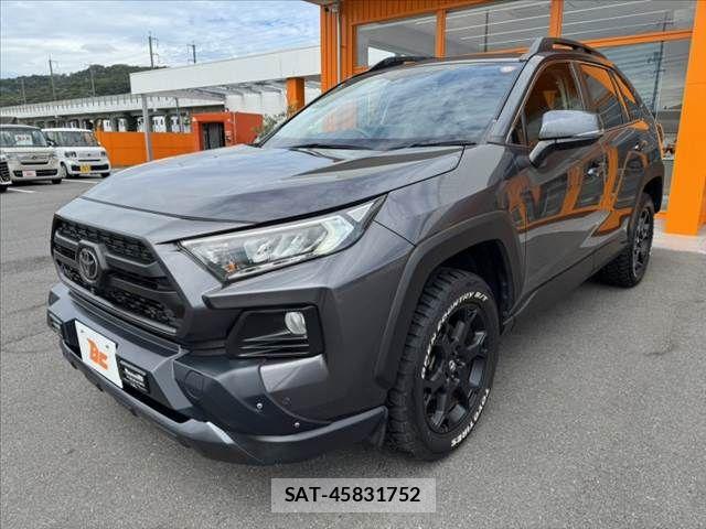 Toyota RAV4 2020-10 8881821-9