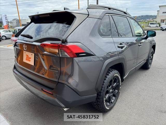 Toyota RAV4 2020-10 8881821-14