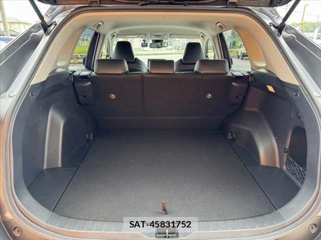 Toyota RAV4 2020-10 8881821-19