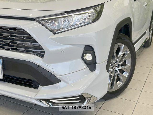 Toyota RAV4 2023-01 8881806-11