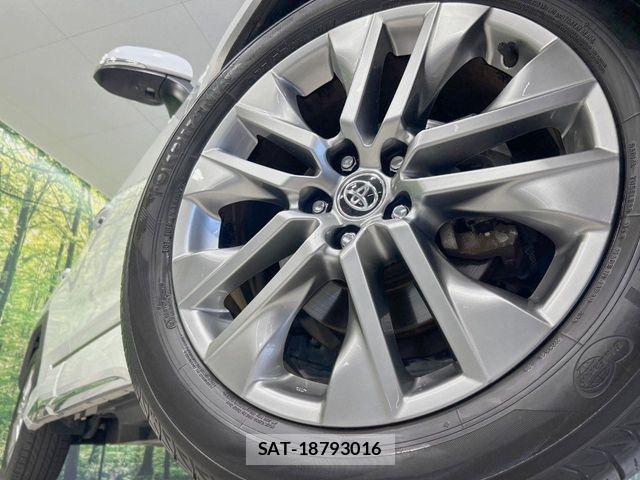 Toyota RAV4 2023-01 8881806-12