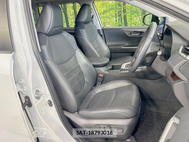 Toyota RAV4 2023-01 8881806-7