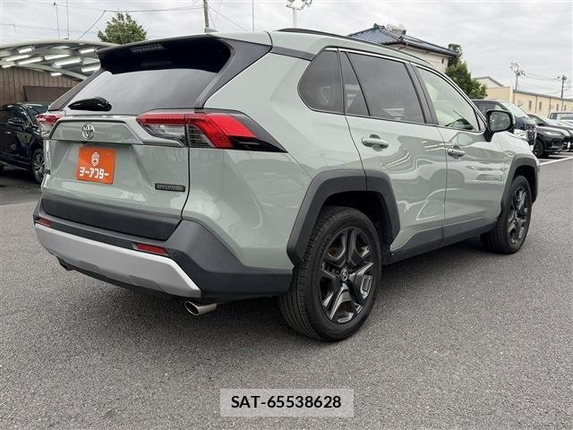 Toyota RAV4 2023-08 8881817-20
