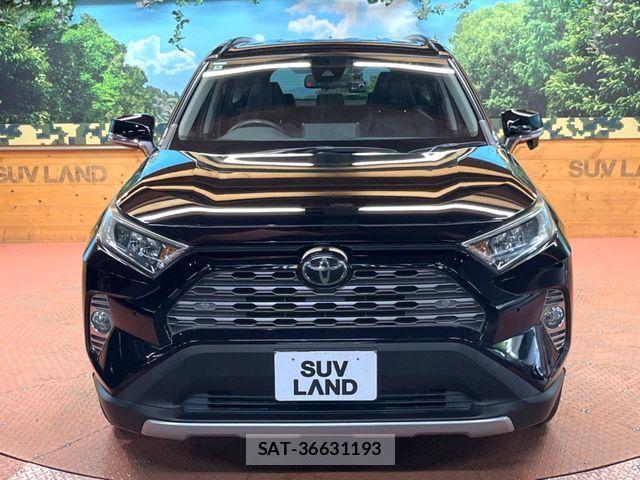 Toyota RAV4 2020-06 8881818-13