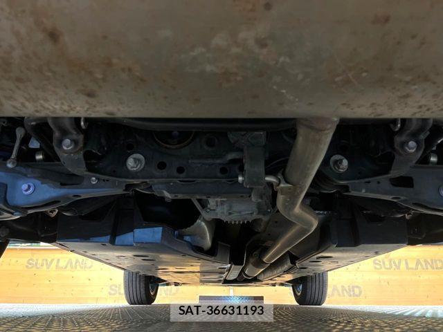 Toyota RAV4 2020-06 8881818-18