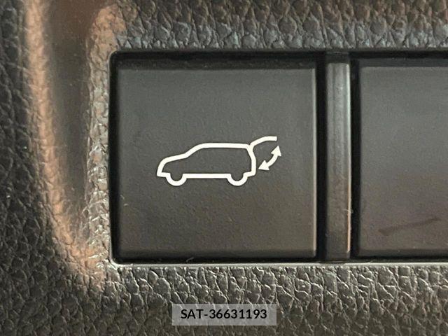 Toyota RAV4 2020-06 8881818-5
