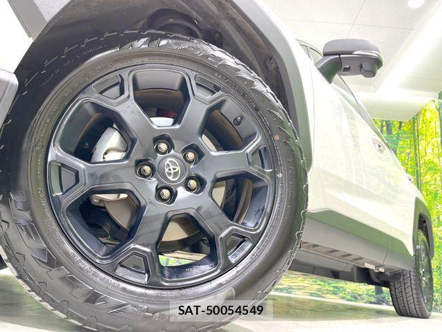 Toyota RAV4 2025-05 8881807-12