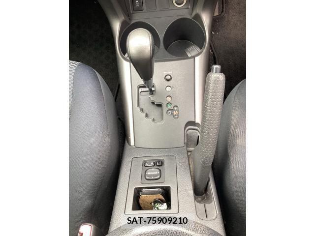 Toyota RAV4 2010-01 8881825-12