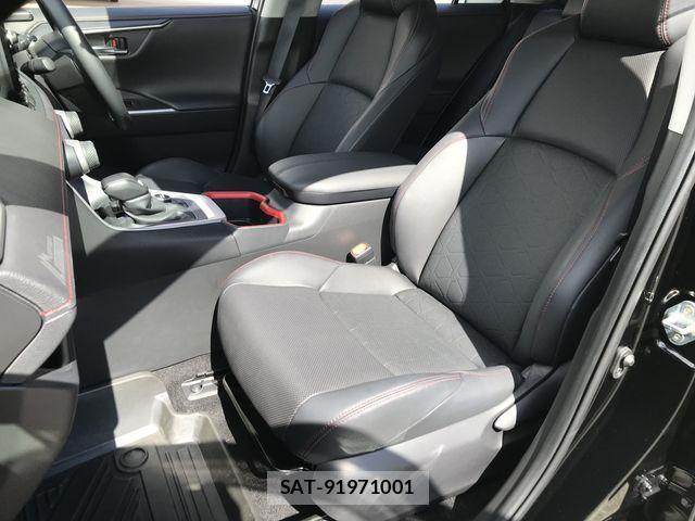 Toyota RAV4 2024-05 8881808-12
