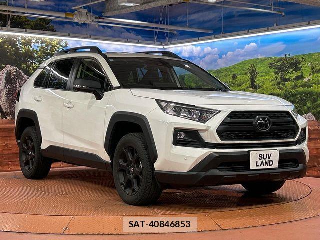 Toyota RAV4 2024-10 8881801-15