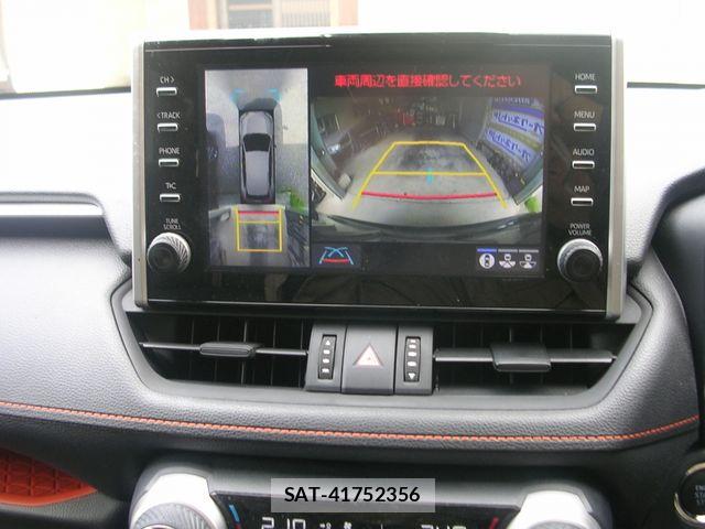 Toyota RAV4 2021-12 8881822-15
