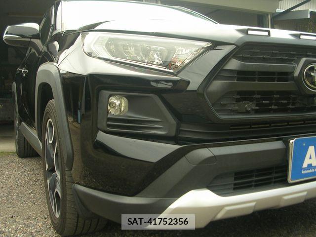 Toyota RAV4 2021-12 8881822-4