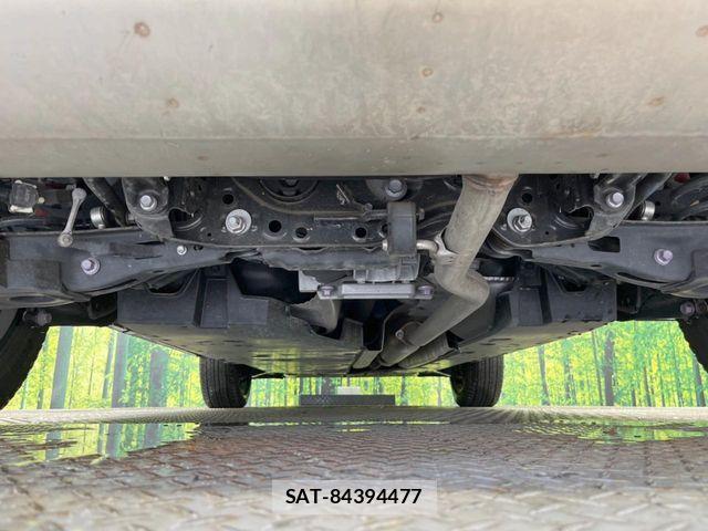 Toyota RAV4 2023-10 8881810-18