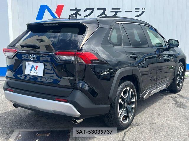 Toyota RAV4 2019-08 8881813-17