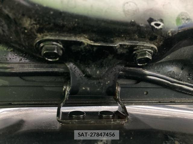 Toyota RAV4 2020-03 8881824-11
