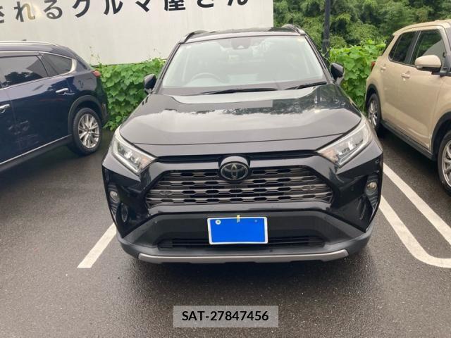 Toyota RAV4 2020-03 8881824-2