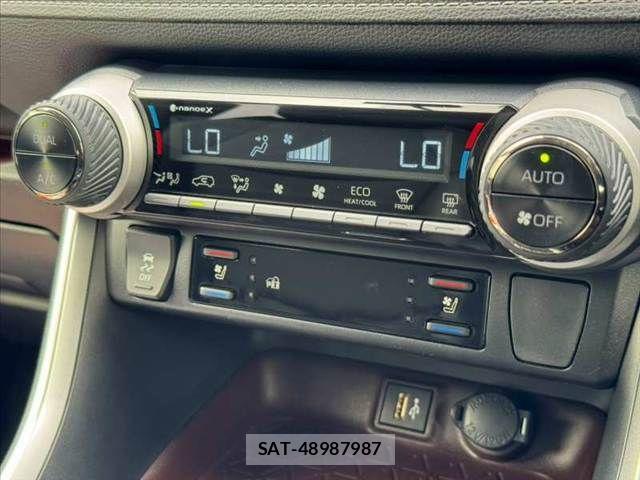 Toyota RAV4 2023-10 8881814-21